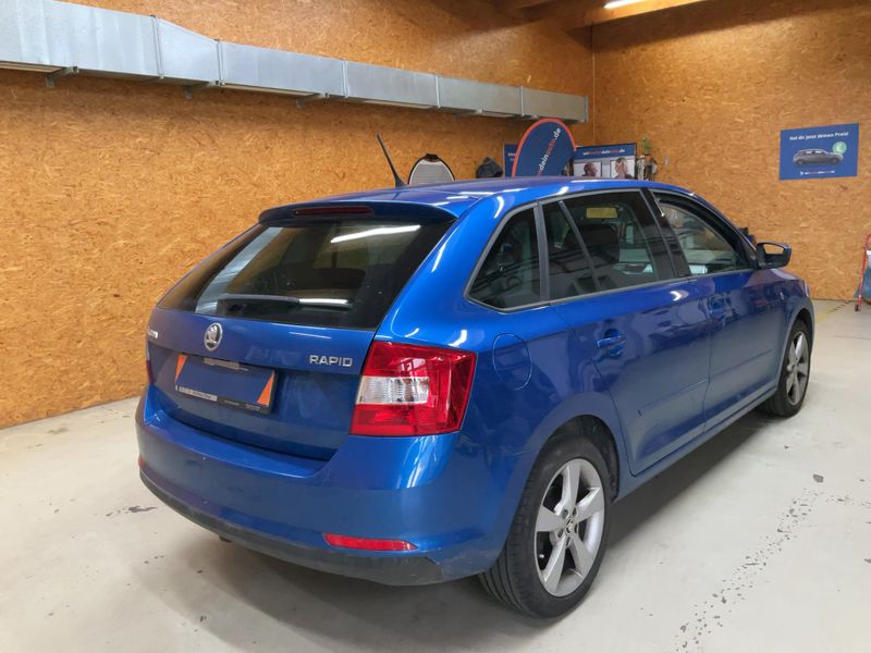 Skoda Rapid Spaceback 1.6 TDI Elegance 2014 – снимка 8