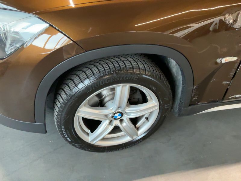 BMW X1 xDrive 18d 2011 – снимка 3