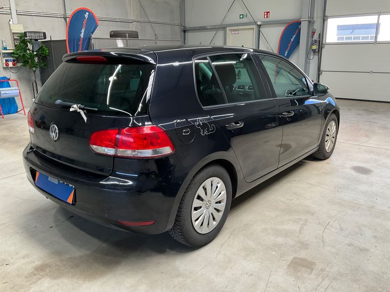 Volkswagen Golf VI 1.6 TDI Highline 2011 – снимка 2