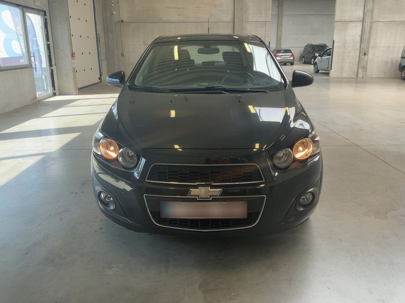Chevrolet Aveo 1.4 LT + 2011 – снимка 14