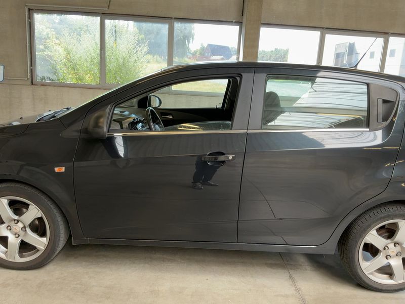 Chevrolet Aveo 1.4 LT + 2011 – снимка 4