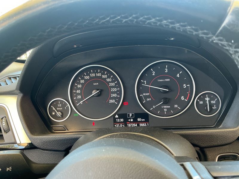 BMW 3er 318d Sport Line 2016 – снимка 18