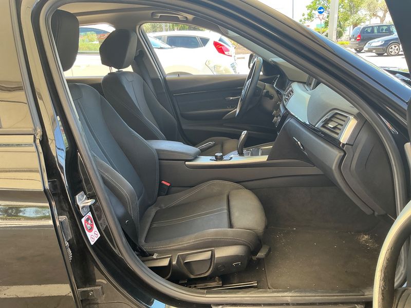 BMW 3er 318d Sport Line 2016 – снимка 11