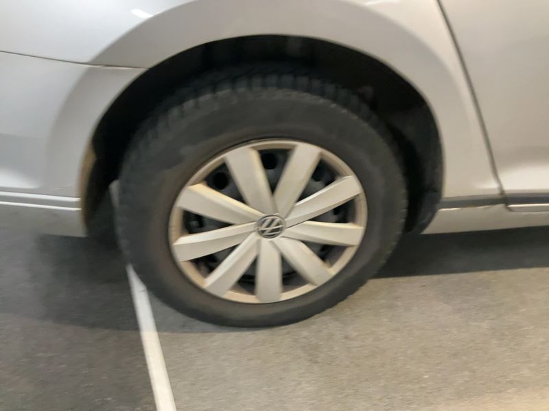 Volkswagen Passat 2.0 TDI 2021 – снимка 9