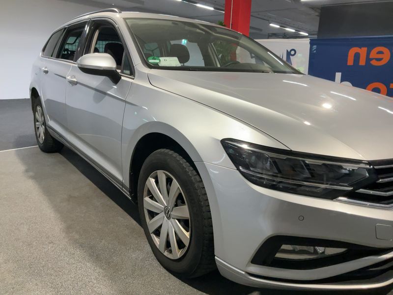 Volkswagen Passat 2.0 TDI 2021 – снимка 12