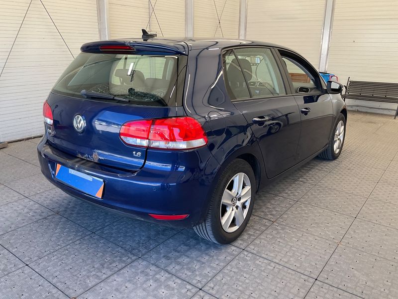 Volkswagen Golf VI 1.6 Comfortline 2009 – снимка 2