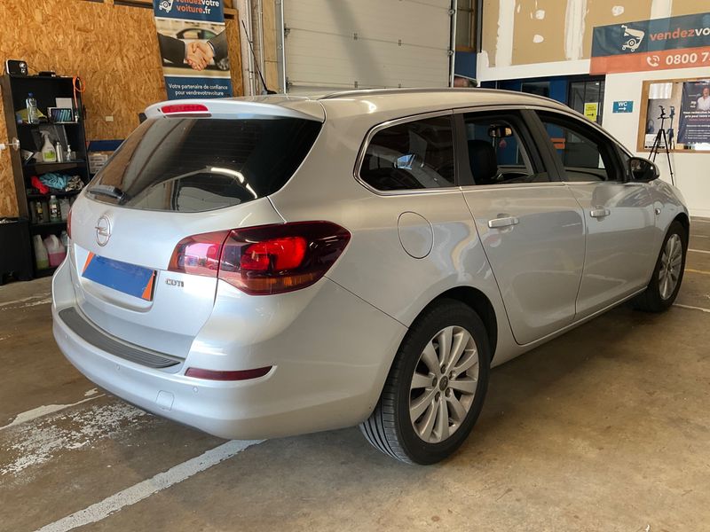 Opel Astra 1.7 CDTI Innovation 2012 – снимка 2