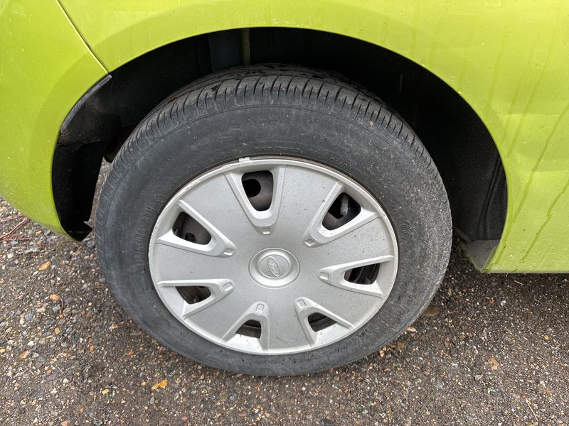 Ford Fiesta 1.25 Ambiente 2009 – снимка 24