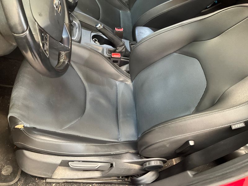 Seat Leon 1.6 TDI Style 2015 – снимка 37
