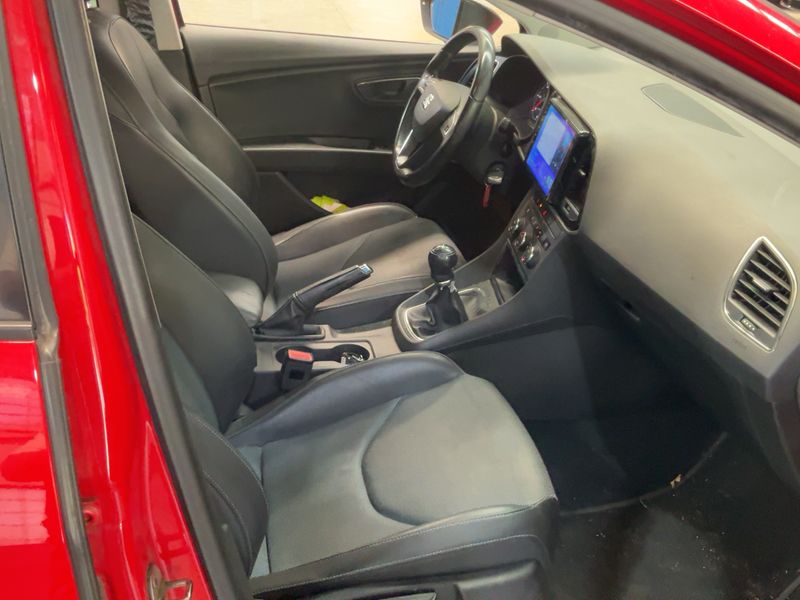 Seat Leon 1.6 TDI Style 2015 – снимка 16