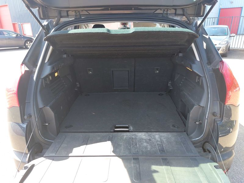 Peugeot 3008 1.6 HDi Business Pack 2010 – снимка 9