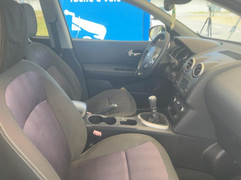 Nissan Qashqai+2 1.6 dCi Acenta 4x4 2012 – снимка 16