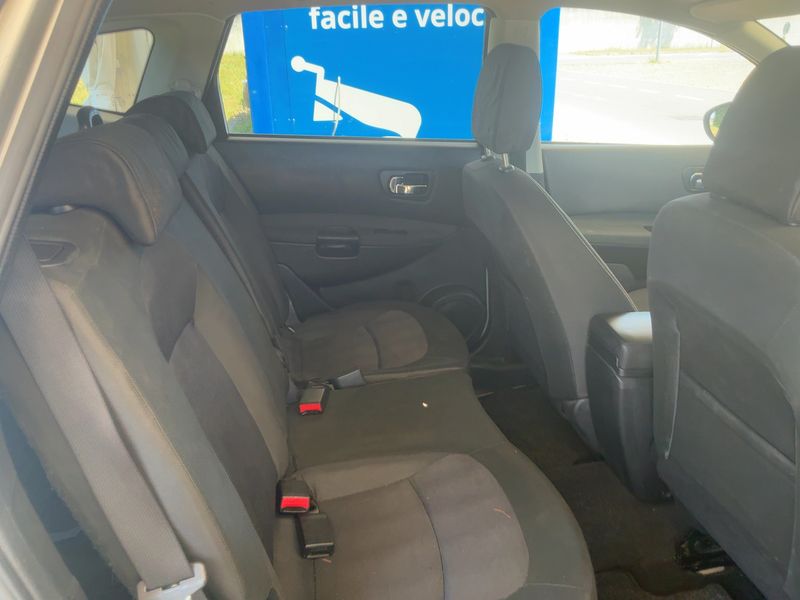 Nissan Qashqai+2 1.6 dCi Acenta 4x4 2012 – снимка 19