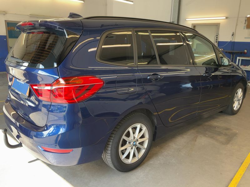 BMW 2er 218d Gran Tourer Advantage 2018 – снимка 8