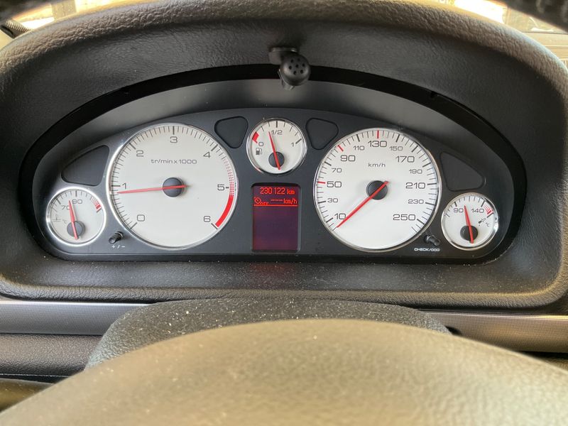 Peugeot 407 2.0 HDi Sport 2008 – снимка 4