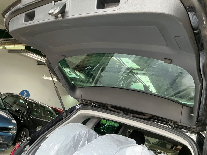 Volkswagen Tiguan 2.0 TDI Sport & Style 4Motion BlueMotion Tech 2013 – снимка 22