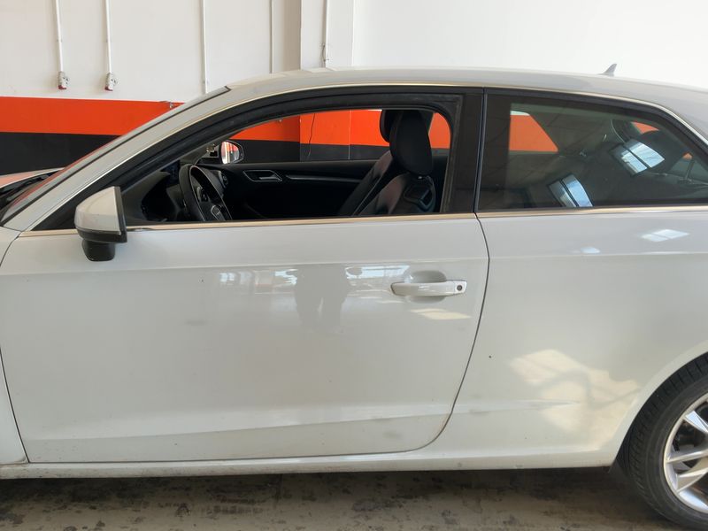 Audi A3 1.6 TDI Ambiente 2015 – снимка 4
