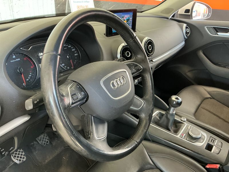 Audi A3 1.6 TDI Ambiente 2015 – снимка 27