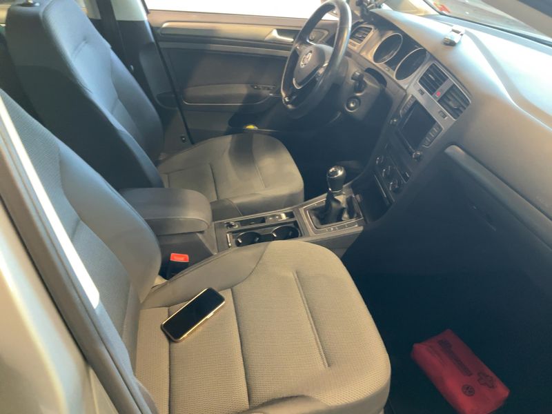 Volkswagen Golf VII 1.6 TDI Comfortline BlueMotion Tech 2013 – снимка 11
