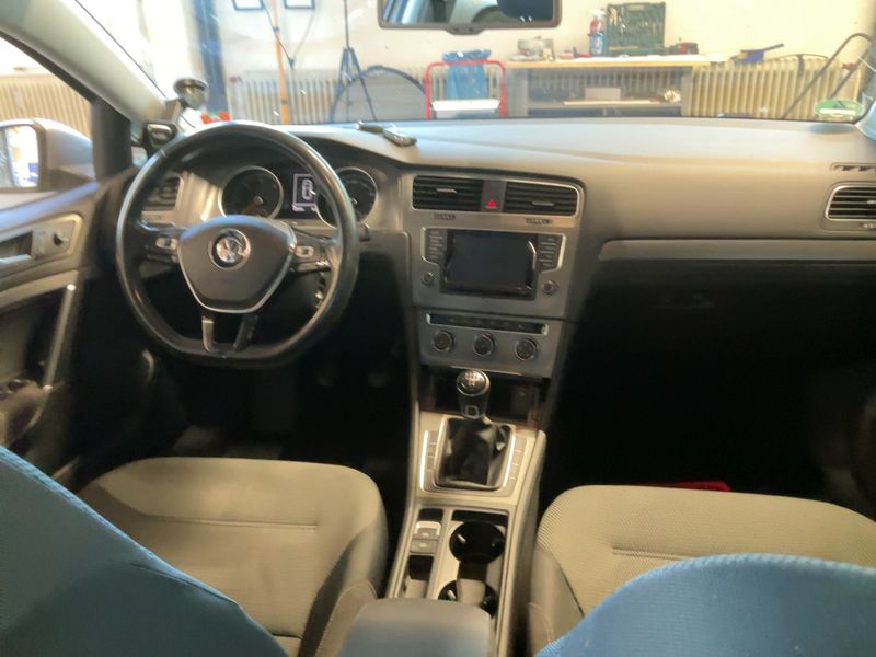 Volkswagen Golf VII 1.6 TDI Comfortline BlueMotion Tech 2013 – снимка 12