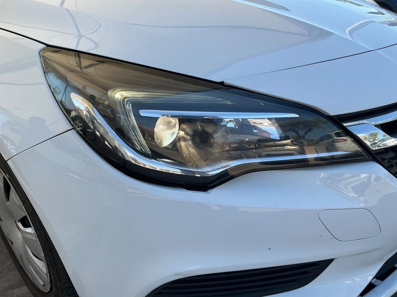 Opel Astra 1.6 CDTI Business Start/Stop 2019 – снимка 26