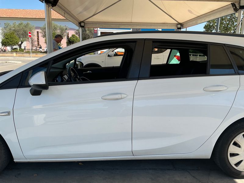 Opel Astra 1.6 CDTI Business Start/Stop 2019 – снимка 4