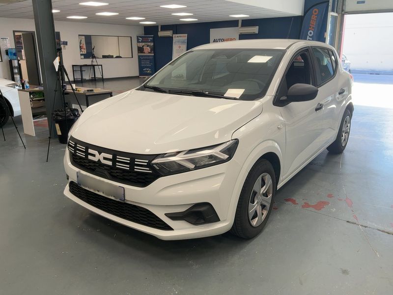 Dacia Sandero 1.0 SCe Essential 2024 – снимка 1