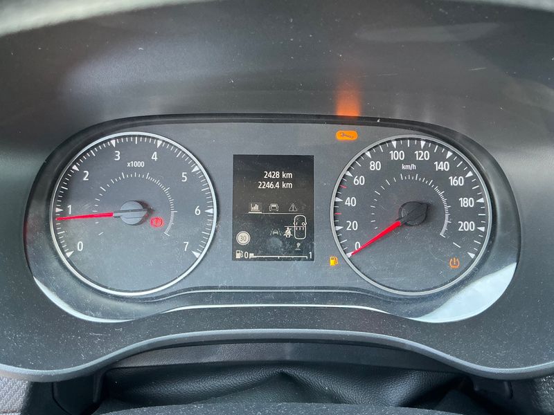 Dacia Sandero 1.0 SCe Essential 2024 – снимка 18