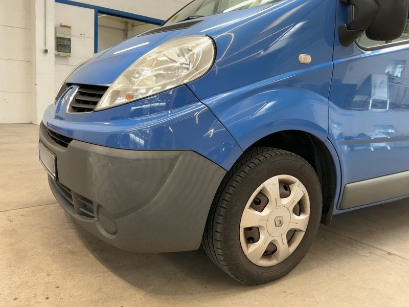 Renault Trafic 2.0 dCi L1H1 2,7t 2012 – снимка 2