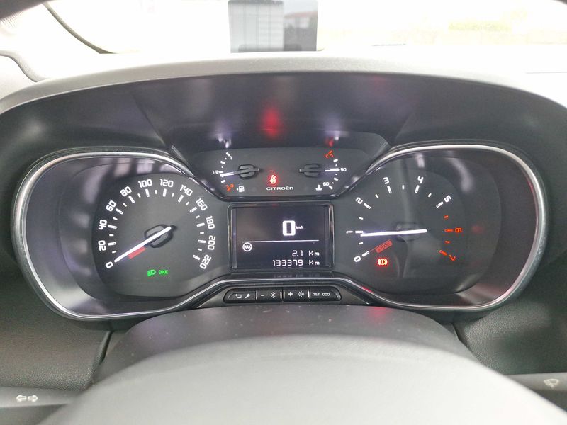 Citroen C3 Aircross 1.2 PureTech Shine 2020 – снимка 12