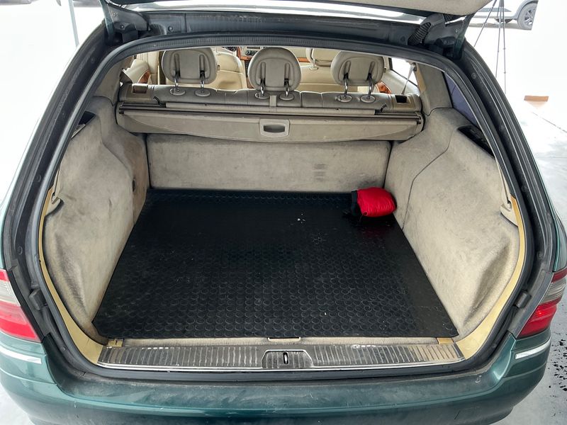 Mercedes-Benz E-Klasse E 220 CDI T Elegance 2003 – снимка 15