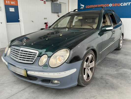 Mercedes-Benz E-Klasse E 220 CDI T Elegance 2003 – снимка 1