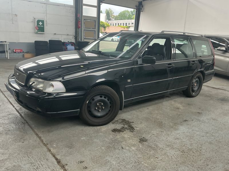 Volvo V70 2.5 Metropolitan 1998 – снимка 1