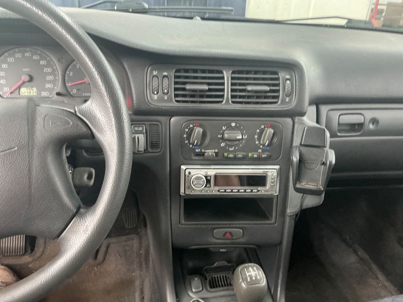 Volvo V70 2.5 Metropolitan 1998 – снимка 3