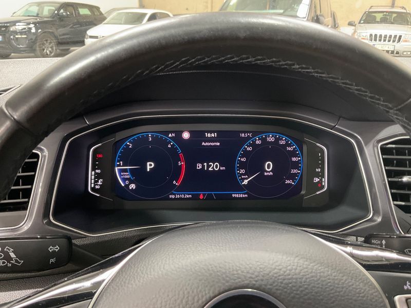 Volkswagen T-Roc 2.0 TDI R-Line 2021 – снимка 18
