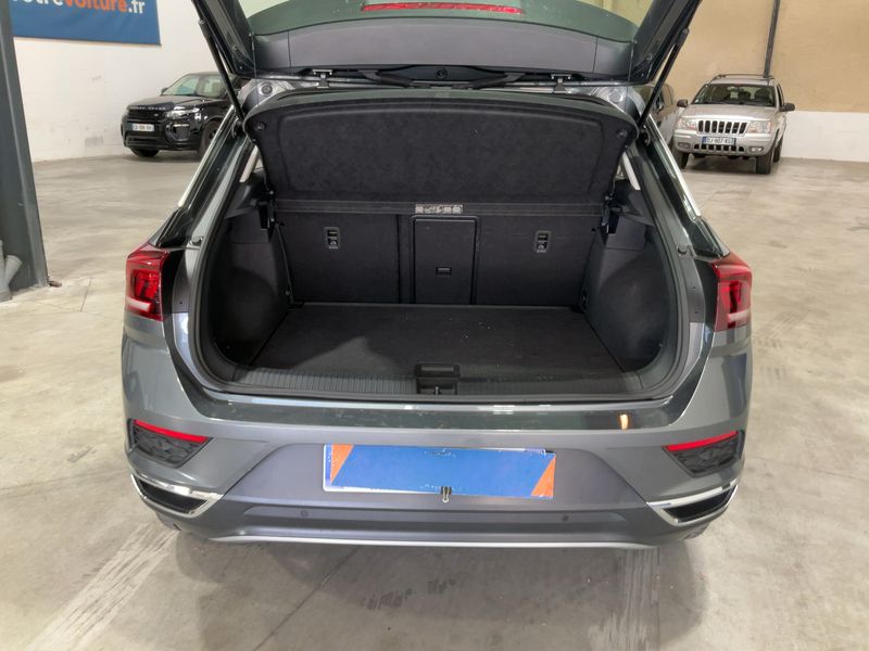 Volkswagen T-Roc 2.0 TDI R-Line 2021 – снимка 15