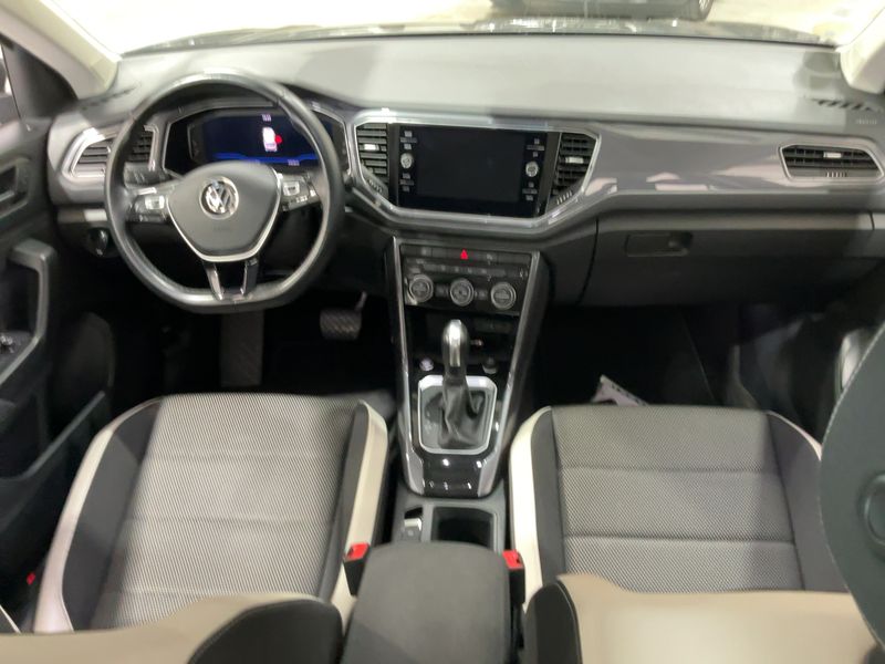 Volkswagen T-Roc 2.0 TDI R-Line 2021 – снимка 17