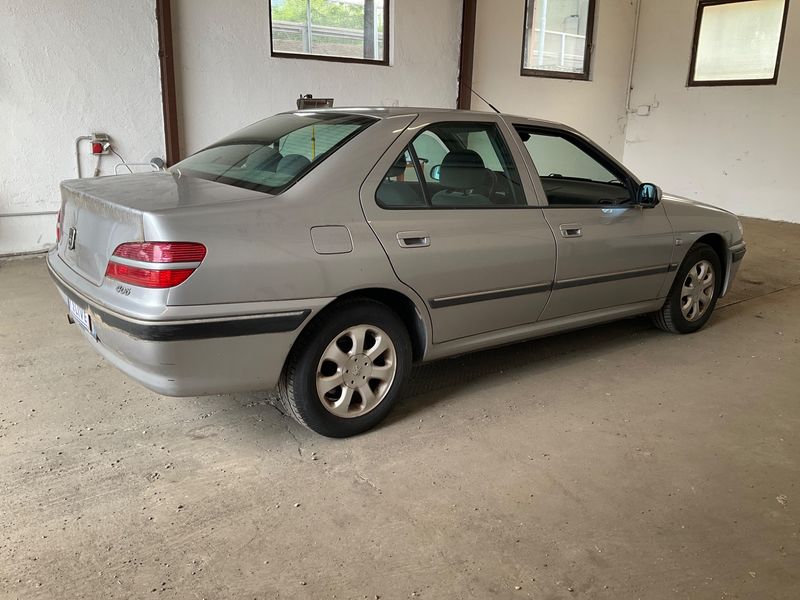 Peugeot 406 1.8 Confort 2001 – снимка 2