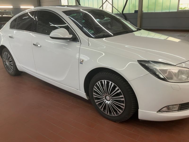 Opel Insignia 2.0 Turbo Innovation 4x4 2011 – снимка 12