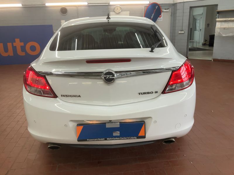 Opel Insignia 2.0 Turbo Innovation 4x4 2011 – снимка 7