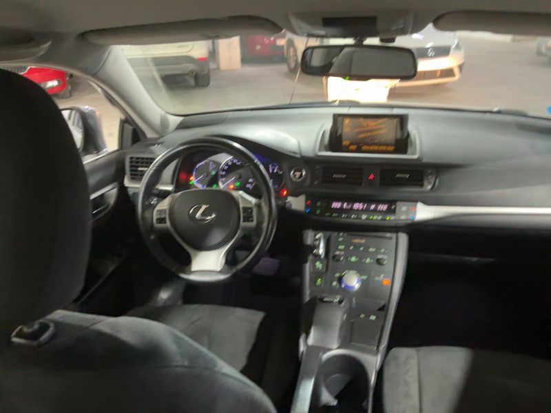 Lexus CT-Serie CT 200h 2012 – снимка 17
