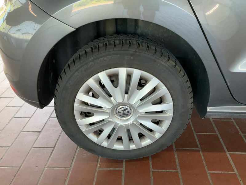 Volkswagen Polo 1.4 TDI Comfortline BlueMotion Tech 2015 – снимка 9