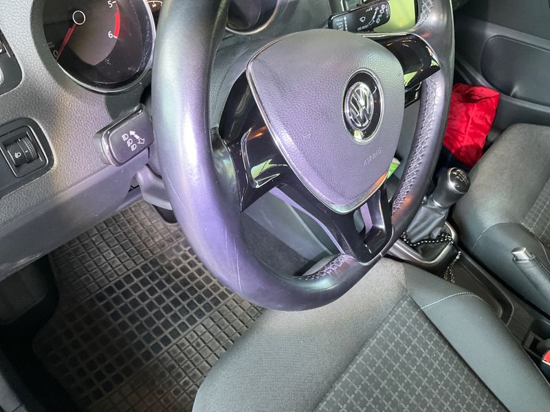 Volkswagen Polo 1.4 TDI Comfortline BlueMotion Tech 2015 – снимка 22