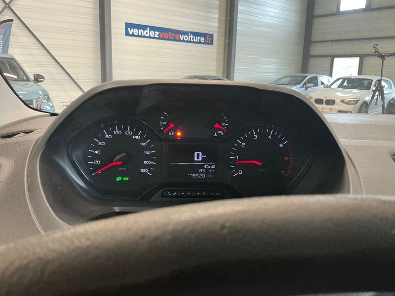 Peugeot Partner 1.5 Blue-HDi Premium L1 2019 – снимка 18