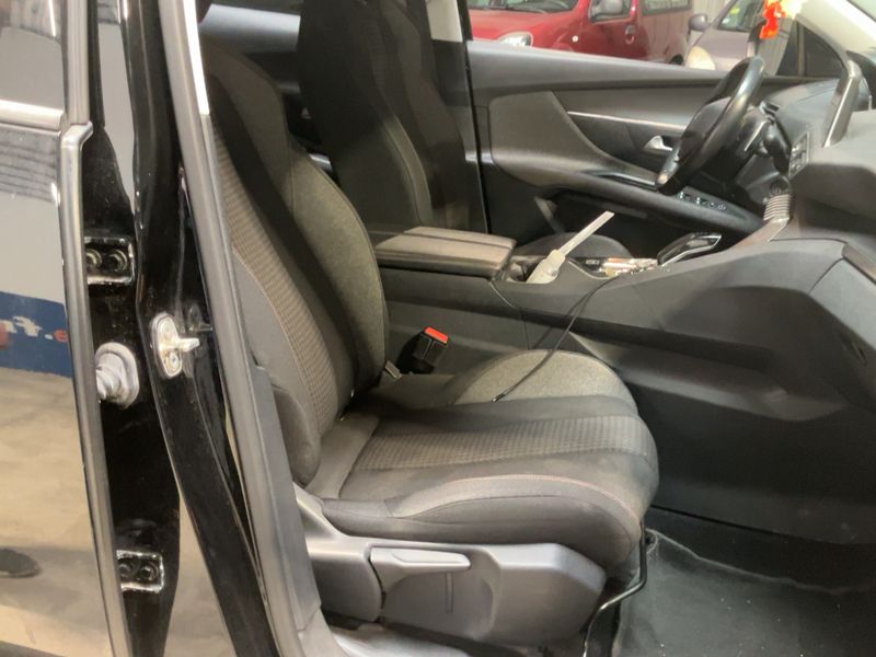 Peugeot 3008 1.2 PureTech Active Business 2020 – снимка 16