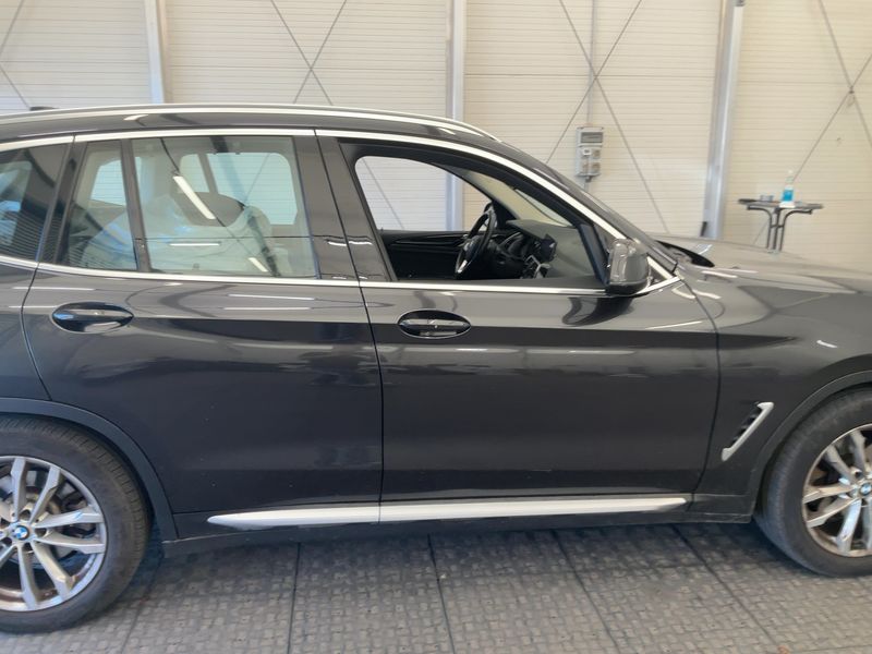 BMW X3 xDrive 20i xLine 2021 – снимка 10