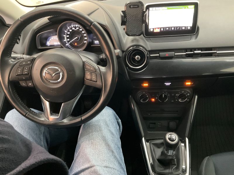 Mazda 2 1.5 Diesel Sports-Line 2016 – снимка 17