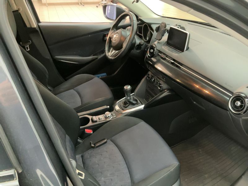 Mazda 2 1.5 Diesel Sports-Line 2016 – снимка 16