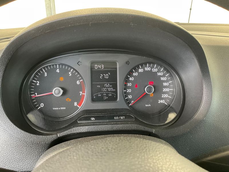 Volkswagen Polo 1.2 Trendline 2011 – снимка 4