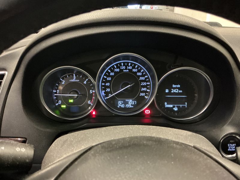 Mazda 6 2.2 Turbodiesel Exclusive-Line 2014 – снимка 19